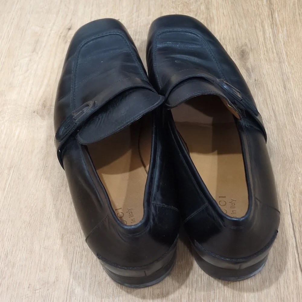 Gucci Black Leather Loafers With GG Logo - Picture 3 of 9